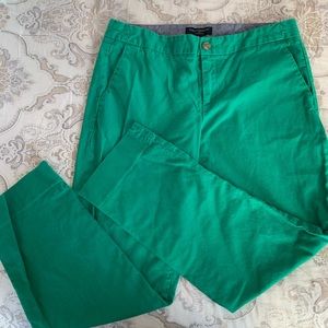EUC Kelly Green cropped business casual.